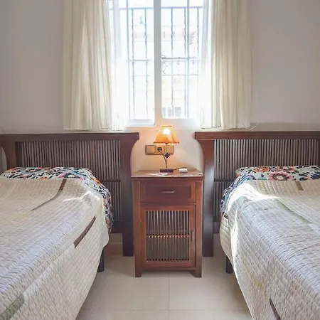 Fantastic Town House In Lomas De Cabo Roig Los Dolses